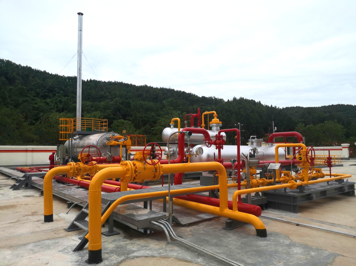 特大喜訊|四川凌耘建科技有限公司  秋林區(qū)塊沙溪廟組試采產(chǎn)能建設(shè)項目（秋林207平臺）  順利投產(chǎn)啦！